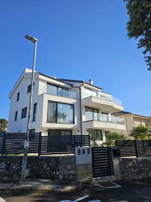 Apartmani Mara – fotografija 3
