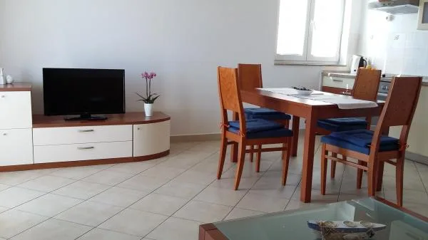 A4+1 – fotografija 2
