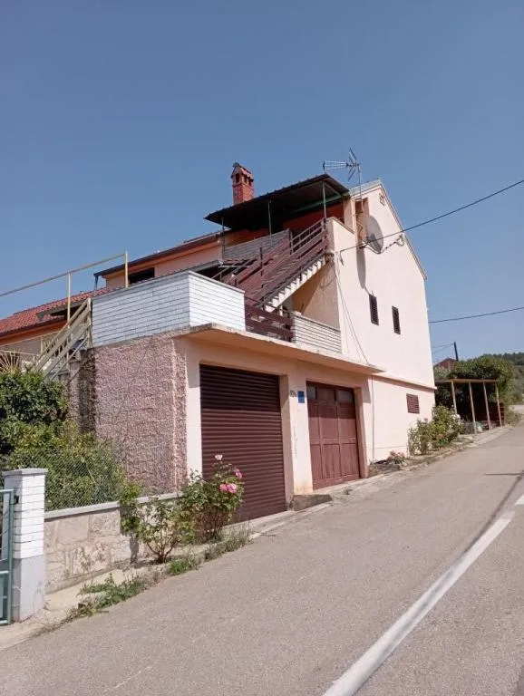 Apartmani Denis – fotografija 2