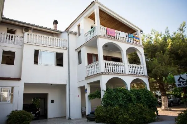 Apartmani Lenka – fotografija 2