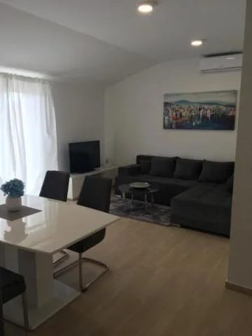 A2+1 – fotografija 2