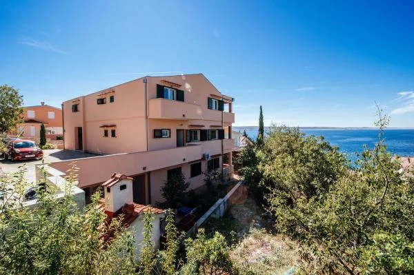 Apartmani Karla – fotografija 3