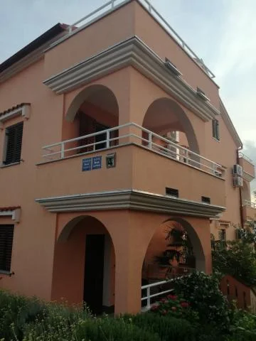 Apartmani Zlata – fotografija 3