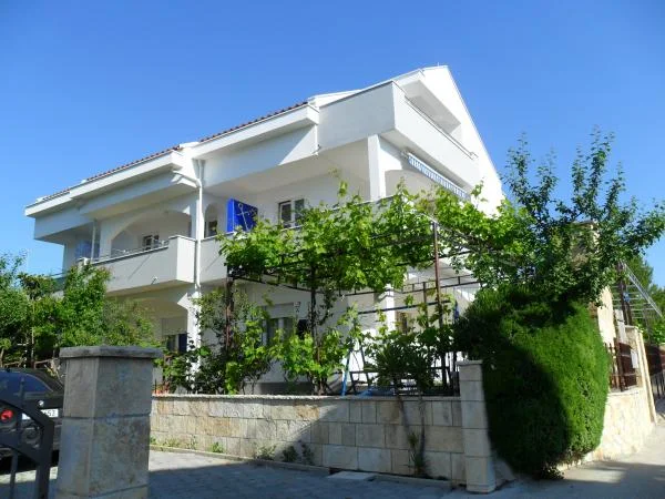 Apartmani Sikirica – fotografija 3