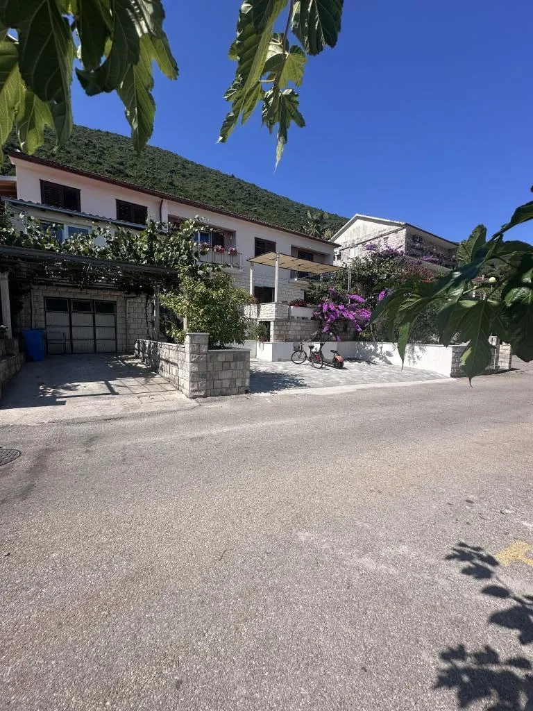 Apartmani Jelaš – fotografija 2