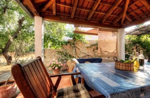 Apartmani Katina – fotografija 2