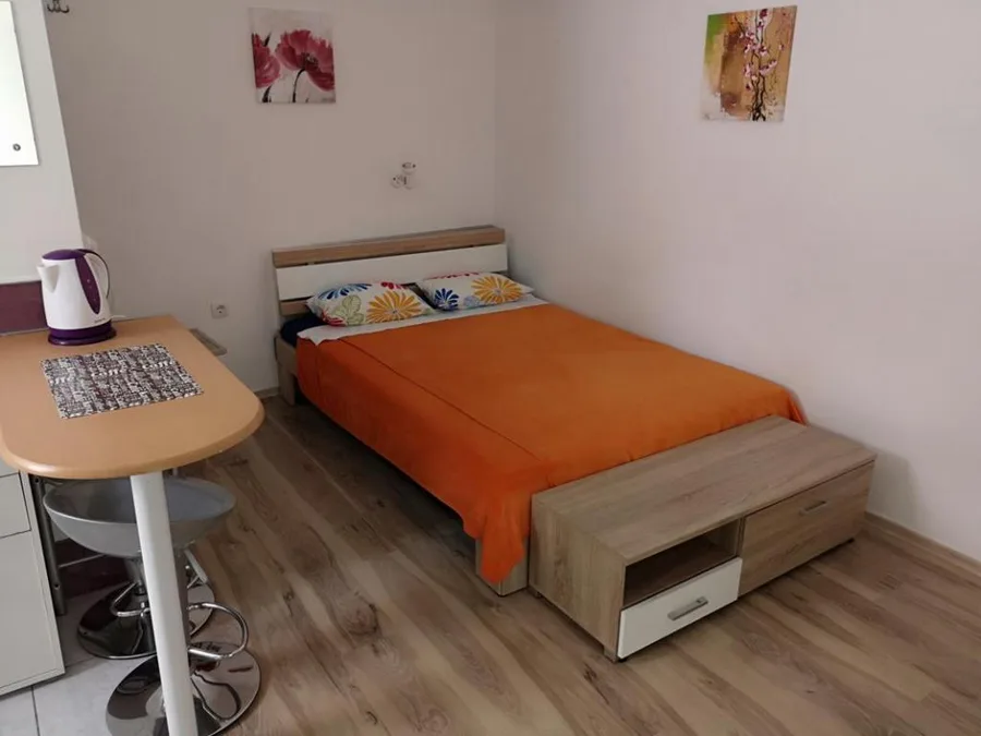 Studio – fotografija 2