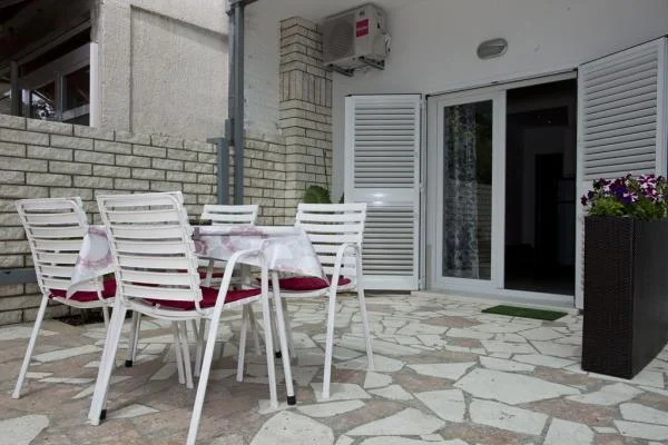 Apartmani Ćurić – fotografija 3
