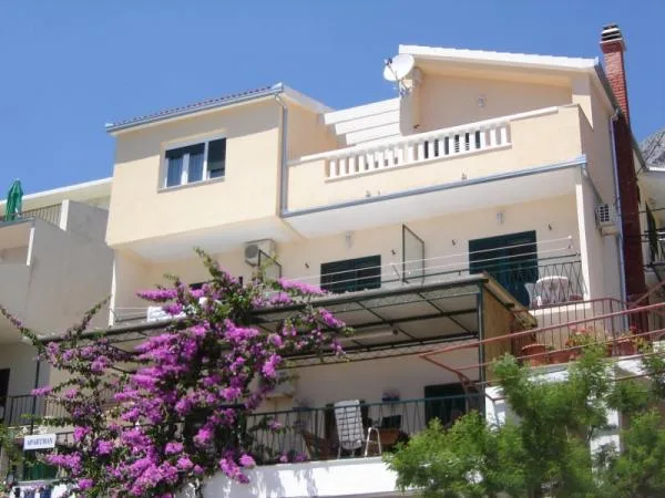 Apartmani Zdravka – fotografija 2