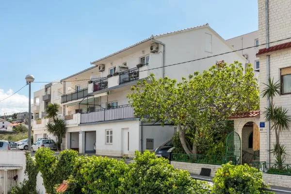 Apartmani Rogulj – fotografija 2