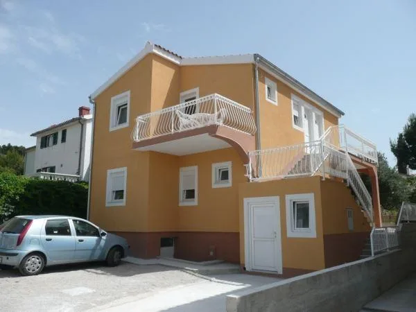 Apartmani Grgas – fotografija 2