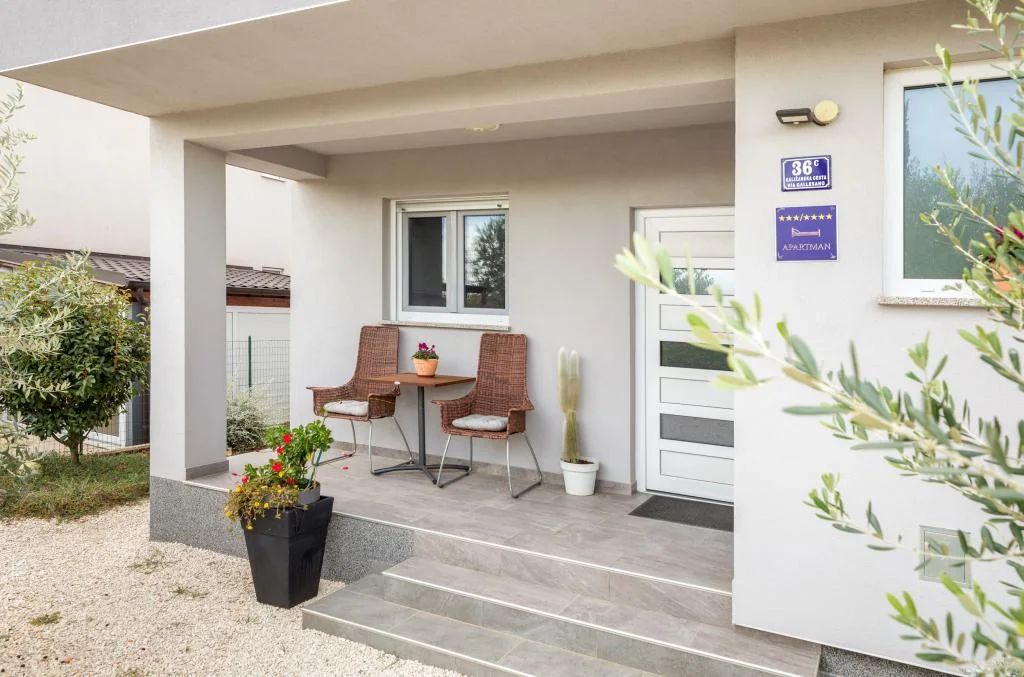 Apartmani Lukić – fotografija 6