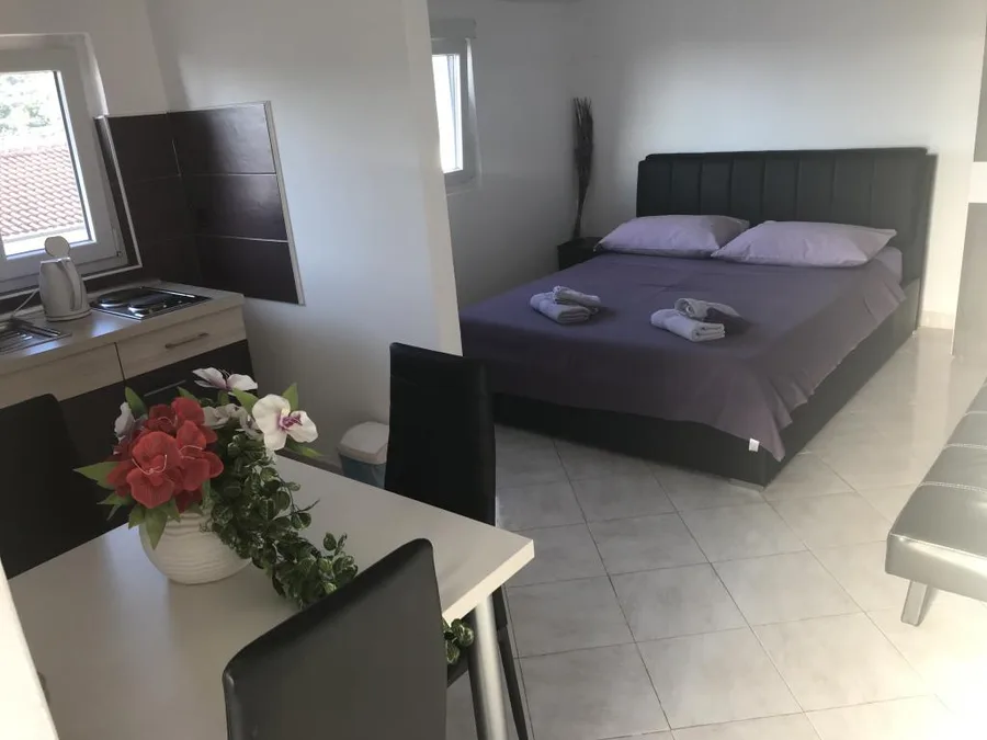 Studio – fotografija 2