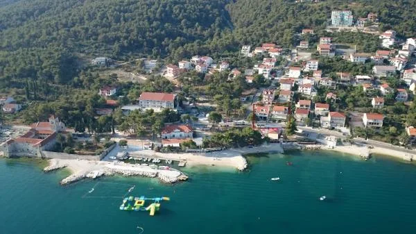 Apartmani Sara – fotografija 4