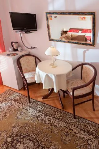 Studio – fotografija 2