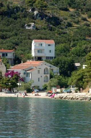 Apartmani Jordan Bratuš – fotografija 3