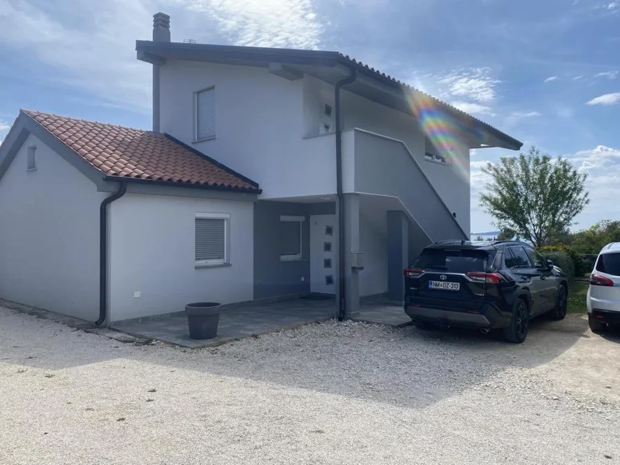 Kuća za odmor Nina – fotografija 2