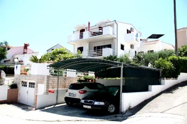 Apartmani Vila Tiha – fotografija 5