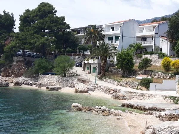 Apartmani Nova – fotografija 2