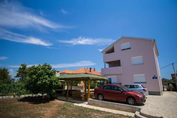 Apartmani Katarina – fotografija 2