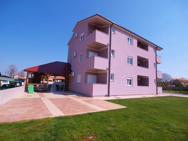 Apartmani Nešić – fotografija 3