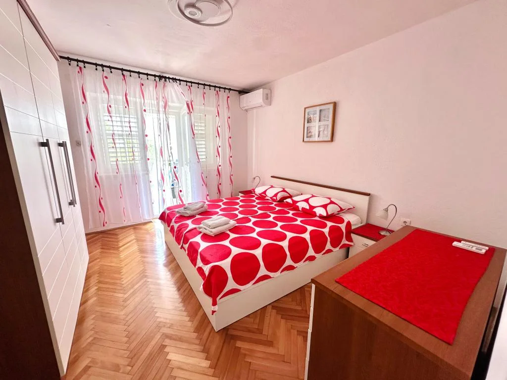 Apartmani Sunrise Bratus – fotografija 6