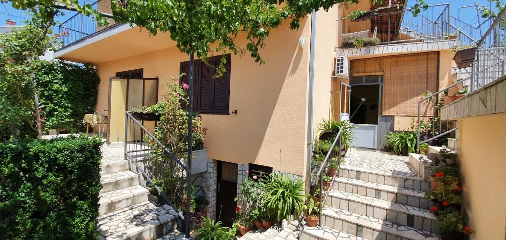 Apartmani Jela – fotografija 4
