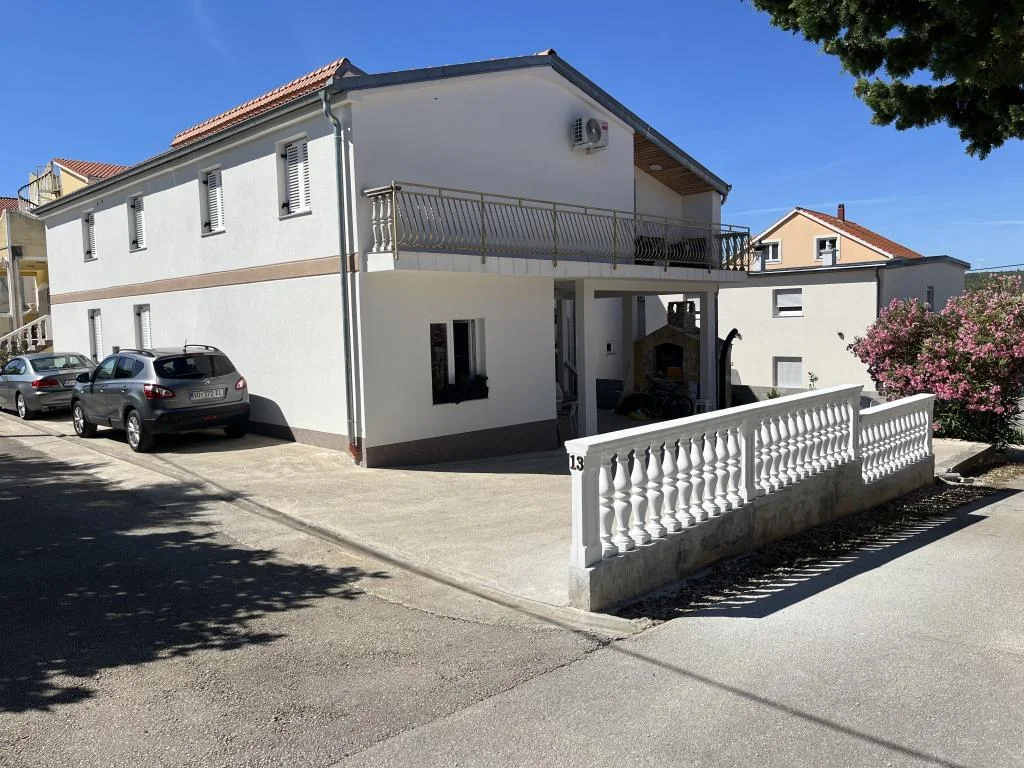 Apartmani Višnja Crna Punta – fotografija 4