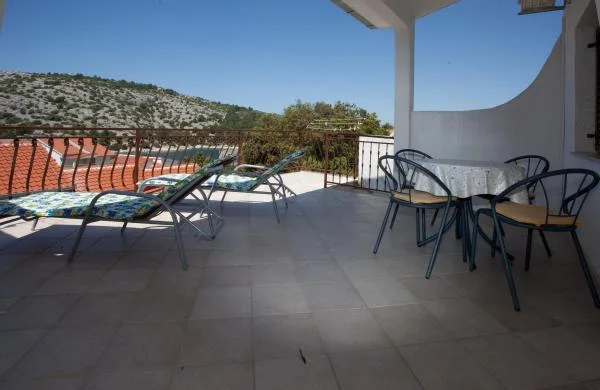 Apartmani Miro – fotografija 3