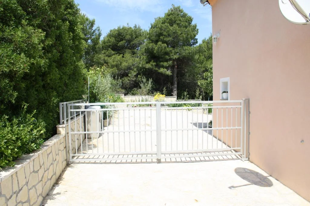 Apartmani Mihoci – fotografija 6