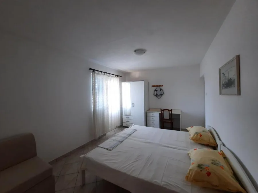 A4+2 – fotografija 2