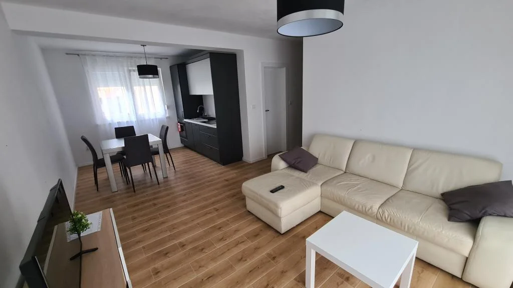 Apartmani Sunny – fotografija 4