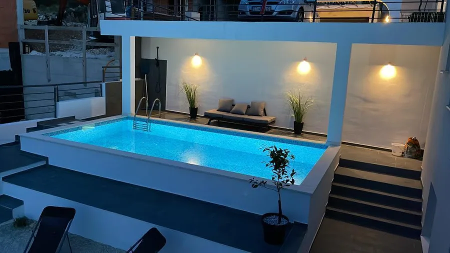 Apartmani Kraljice Jelene – fotografija 2