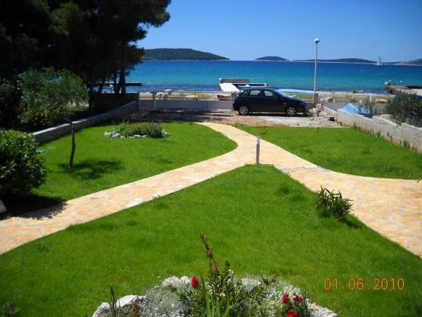 Apartmani Grdak – fotografija 4