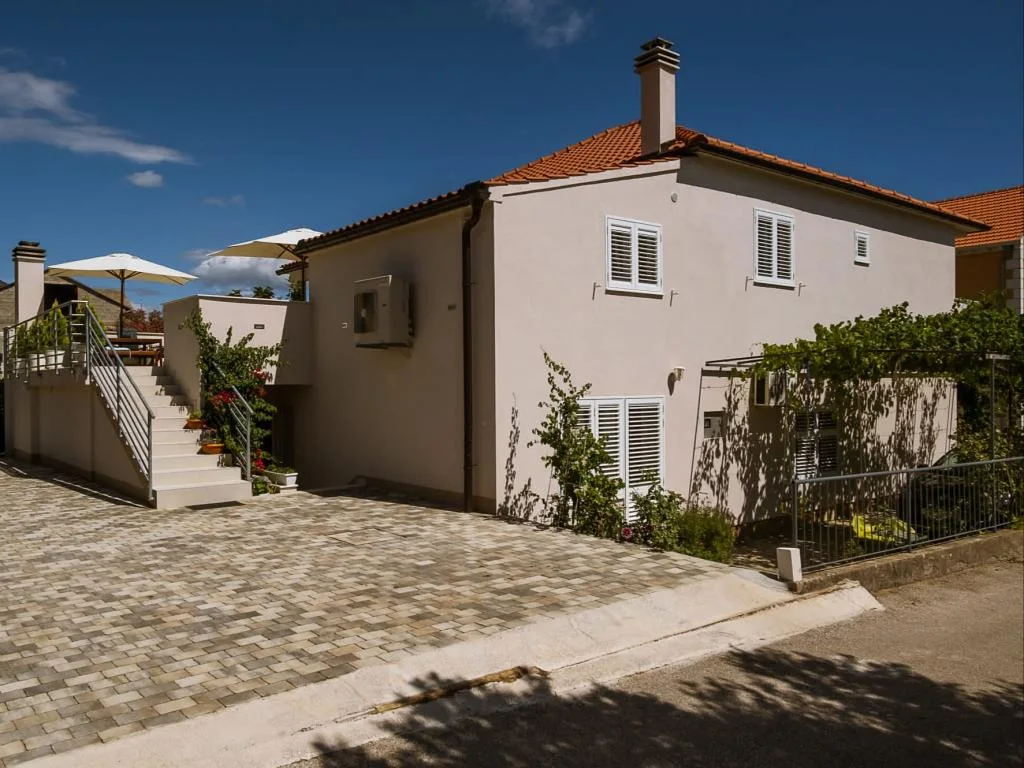 Apartmani Eva i Iva – fotografija 4