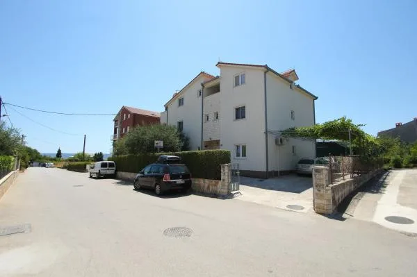 Apartmani Lukac – fotografija 2
