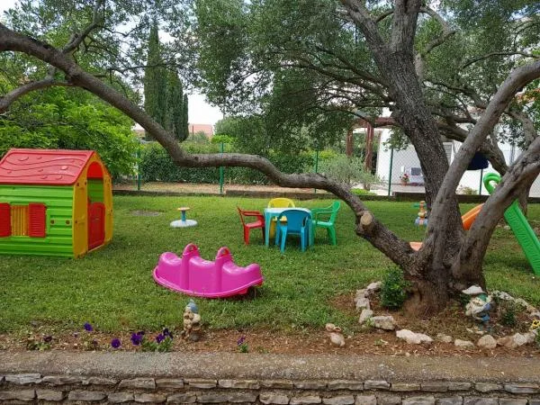 Apartmani Maver – fotografija 4