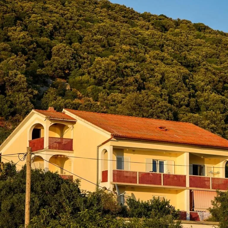 Apartmani Mirna – fotografija 2