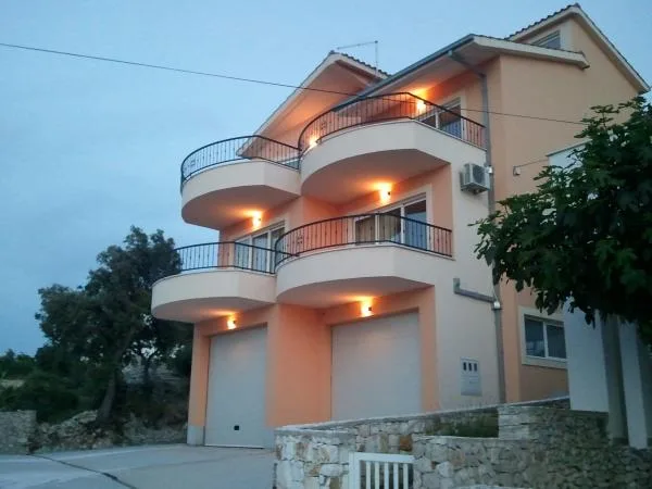 Apartmani Slavić – fotografija 2