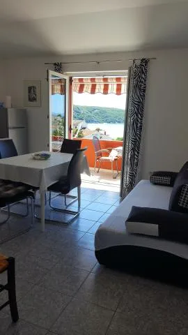 A4+1 – fotografija 2