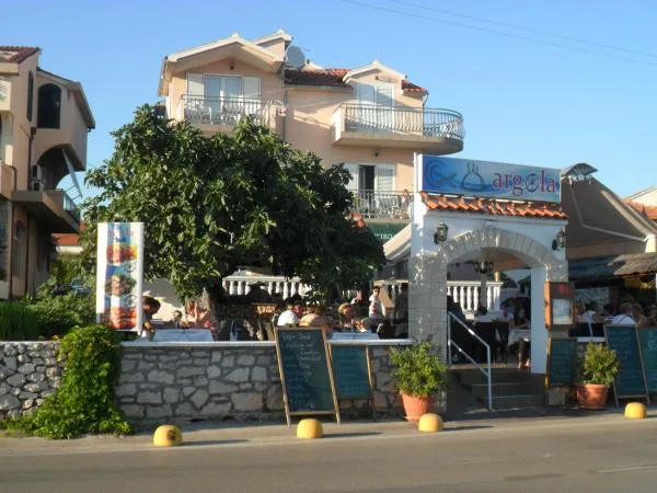 Apartmani Kraljević – fotografija 2