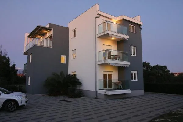 Apartmani Zatonka 3 – fotografija 2