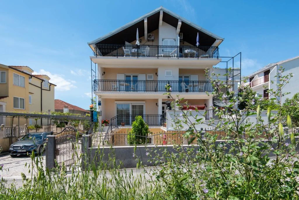 Apartmani Villa Ljuba – fotografija 4