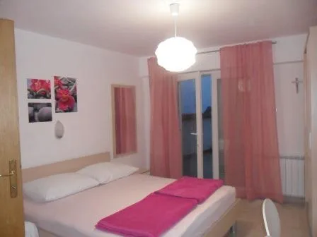 Studio – fotografija 2