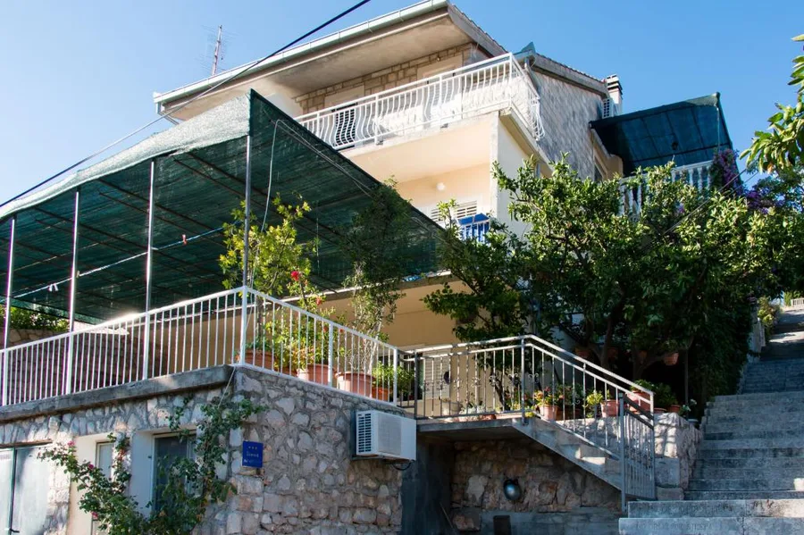 Apartmani Ana – fotografija 2
