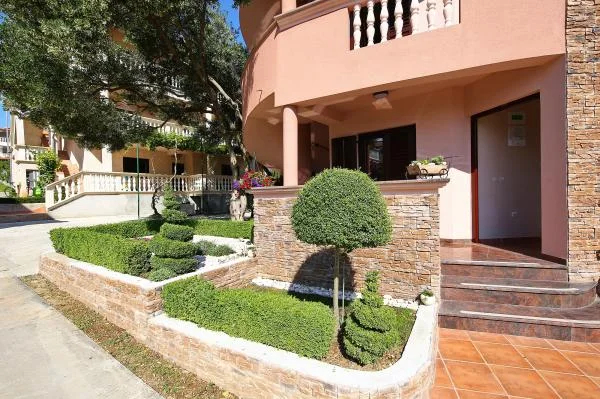 Apartmani Villa Dalmatino – fotografija 4