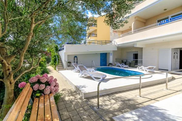 Apartmani Ulix – fotografija 6