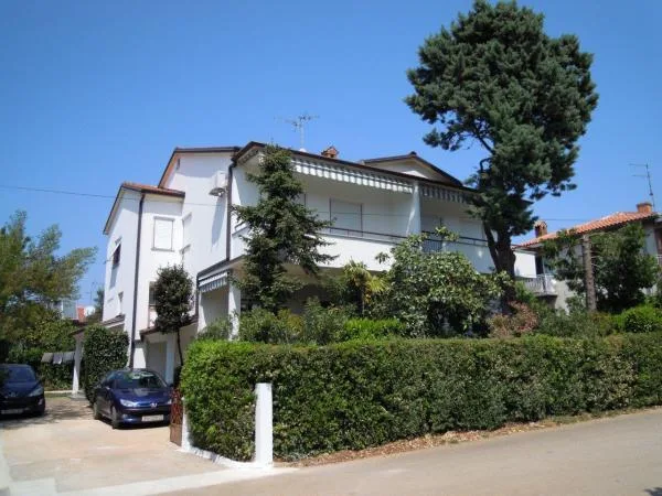 Apartmani Zecevic – fotografija 2