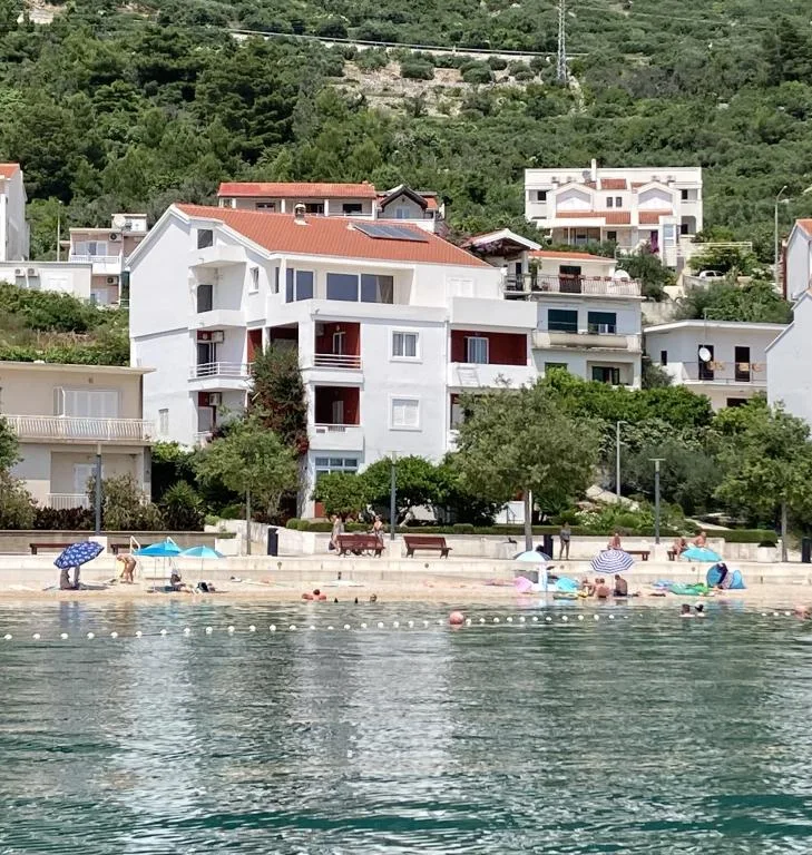 Apartmani Parun – fotografija 2
