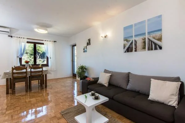 Apartmani Mazija – fotografija 3